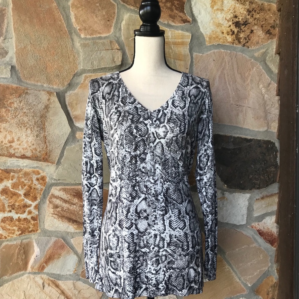Apt. 9 Sweater - Size M